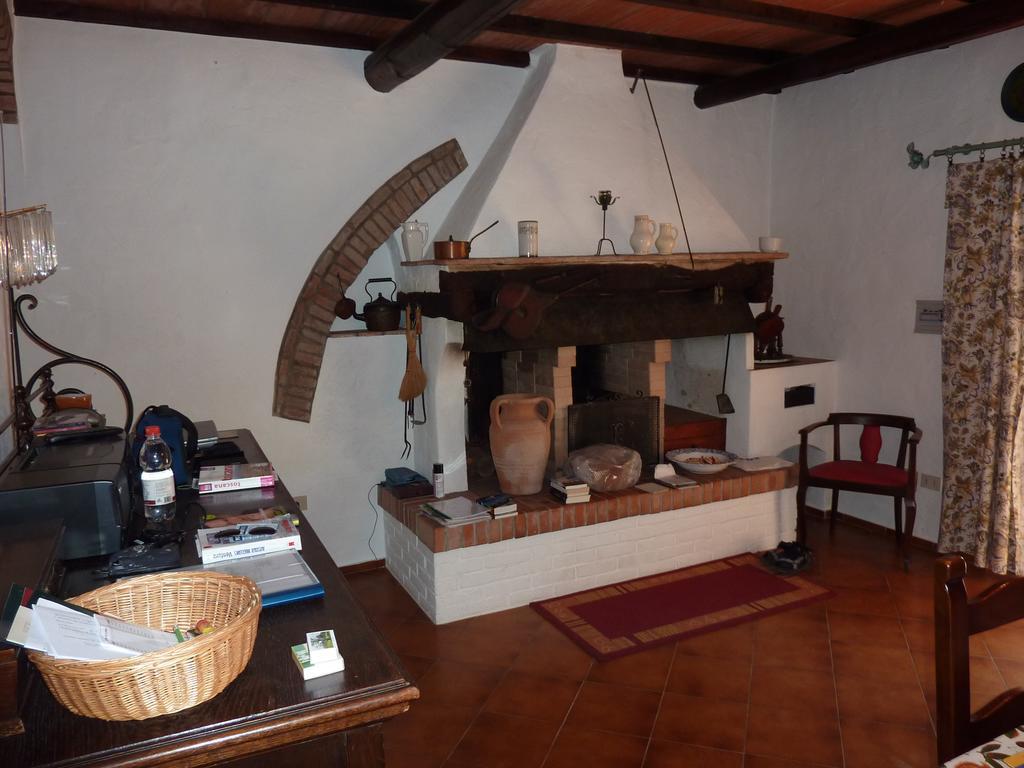 Casa Terra Rossa Apartment Fauglia ห้อง รูปภาพ