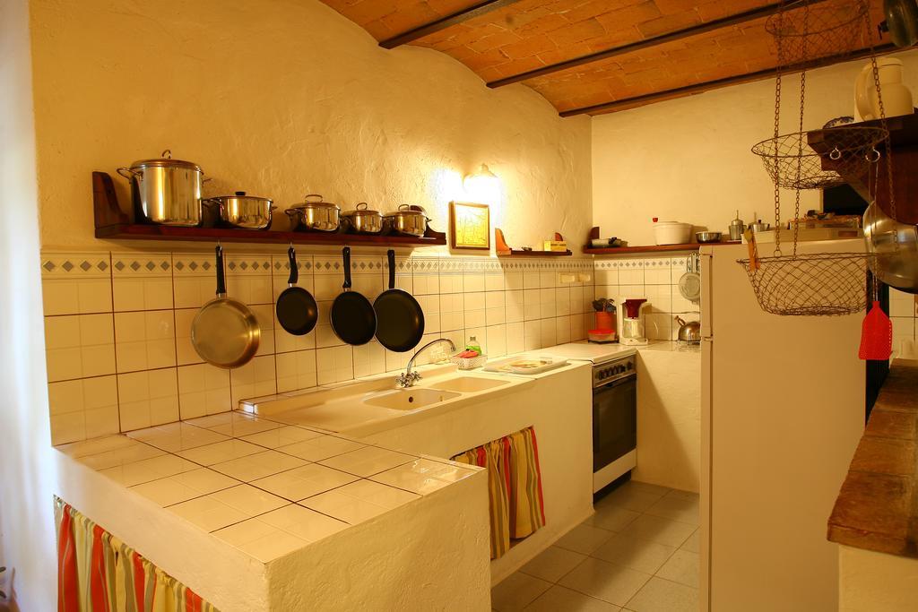 Casa Terra Rossa Apartment Fauglia ภายนอก รูปภาพ